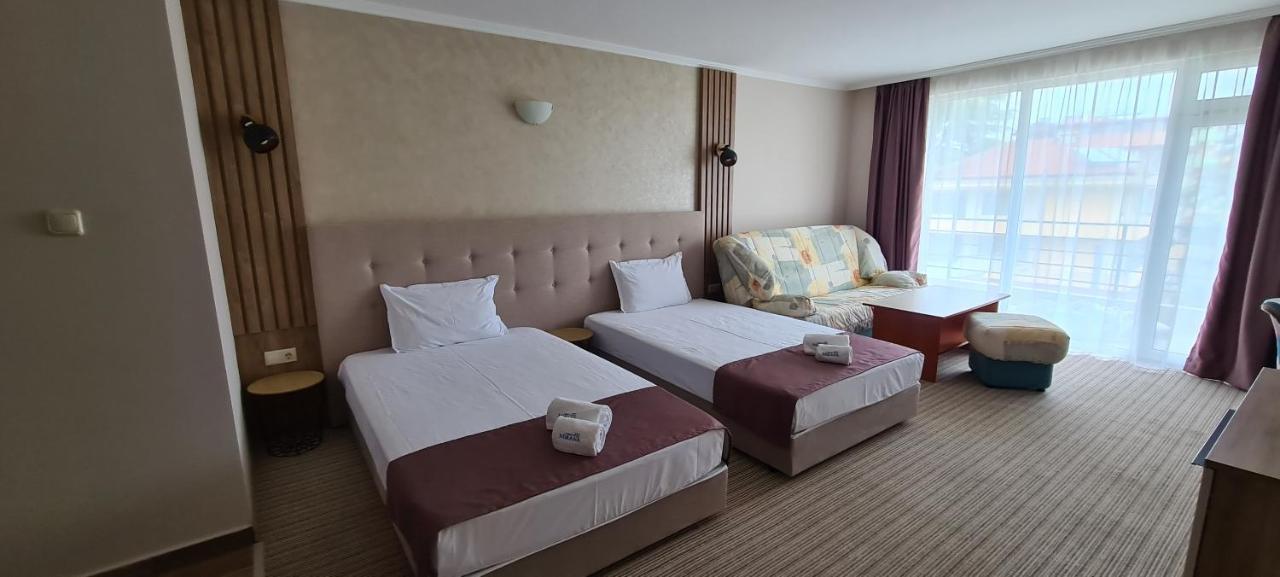 Mirana Family Hotel Burgas Exteriör bild