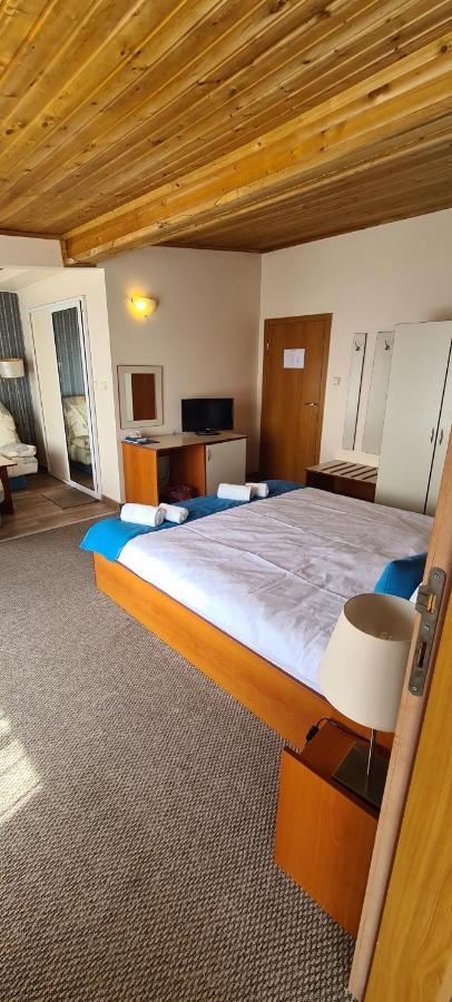 Mirana Family Hotel Burgas Exteriör bild