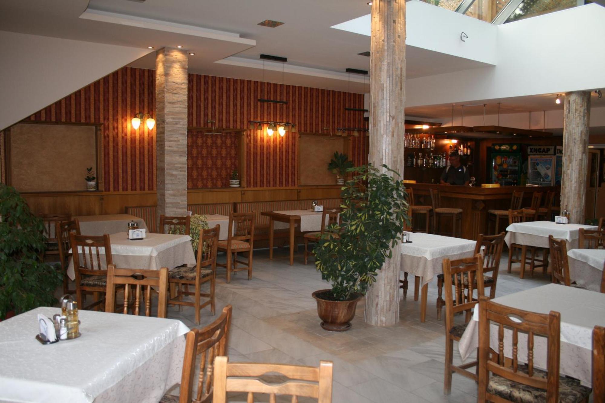 Mirana Family Hotel Burgas Exteriör bild