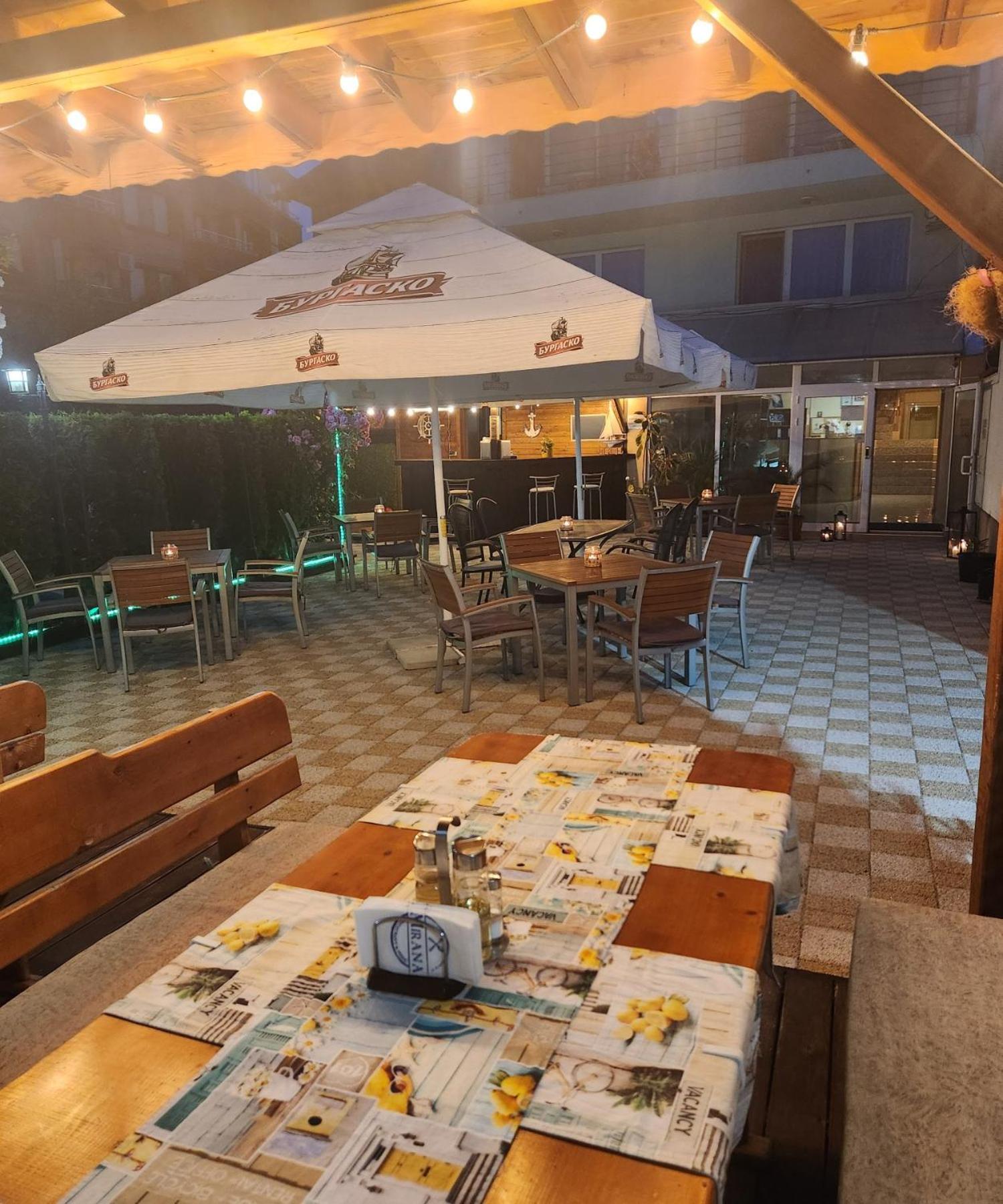 Mirana Family Hotel Burgas Exteriör bild