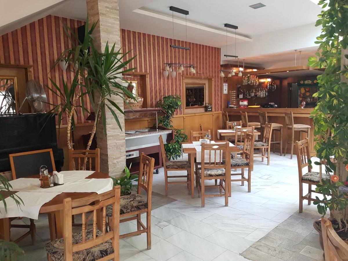 Mirana Family Hotel Burgas Exteriör bild
